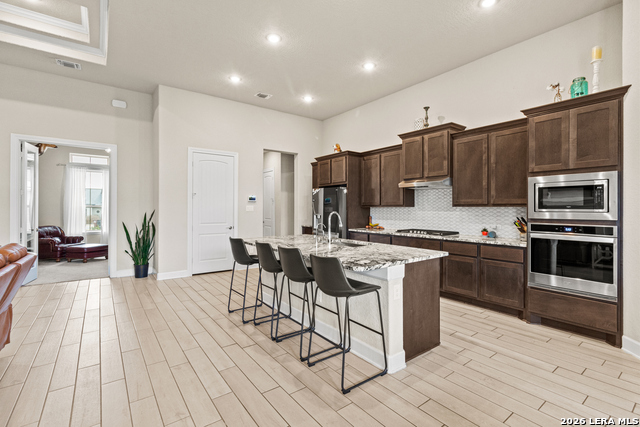 Image 8 of 33 For 527 James Way