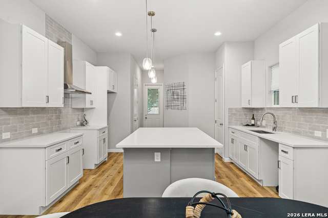 Image 14 of 35 For 507 Linden  