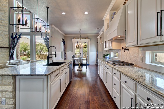 Image 13 of 43 For 28518 Tristant Ridge