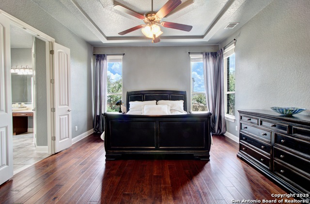 Image 19 of 43 For 28518 Tristant Ridge