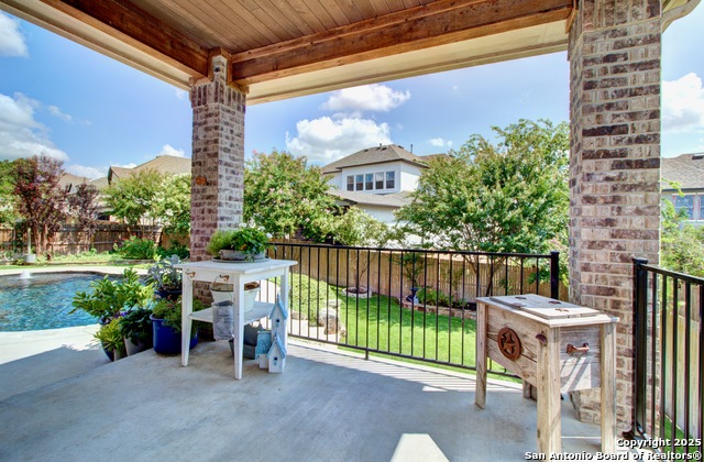 Image 35 of 43 For 28518 Tristant Ridge