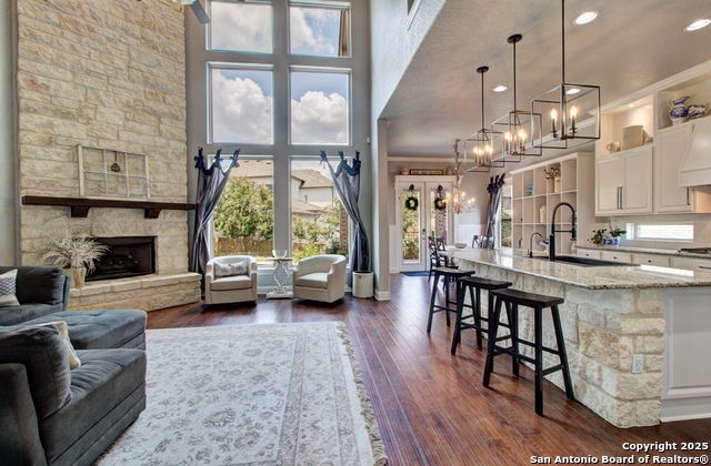 Image 9 of 43 For 28518 Tristant Ridge