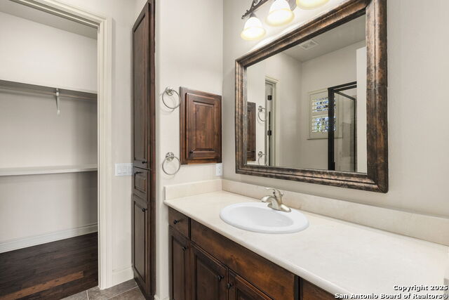 Image 26 of 52 For 6710 Ghia Lane