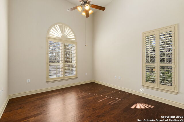 Image 33 of 52 For 6710 Ghia Lane