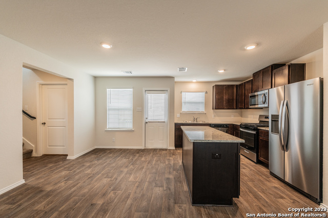 Image 4 of 24 For 1006 Western Whipbird