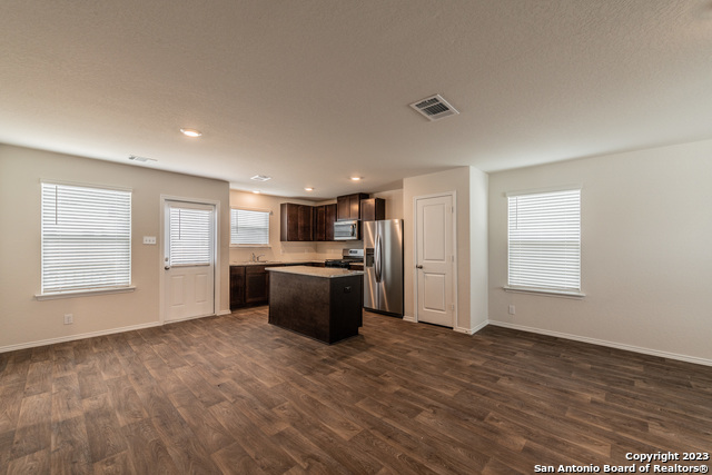 Image 8 of 24 For 1006 Western Whipbird