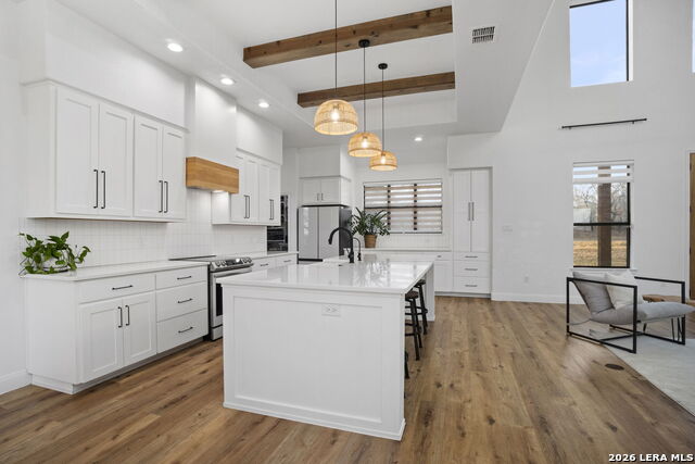 Image 16 of 61 For 204 Oak Fields Dr.,