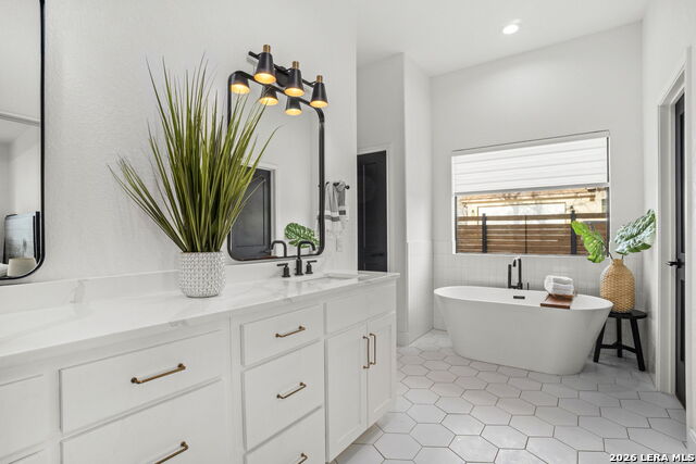 Image 21 of 61 For 204 Oak Fields Dr.,