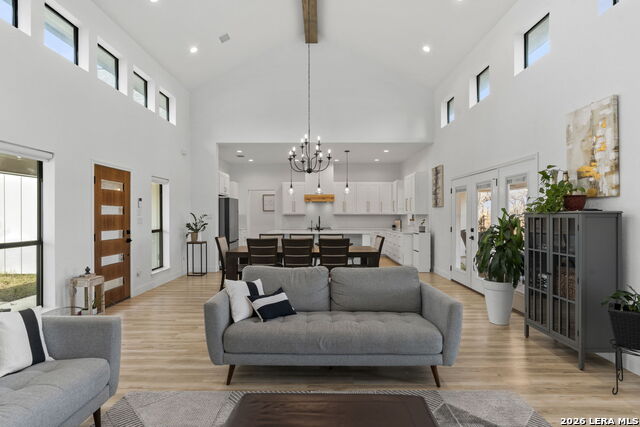 Image 14 of 68 For 200 Oak Fields Dr.,