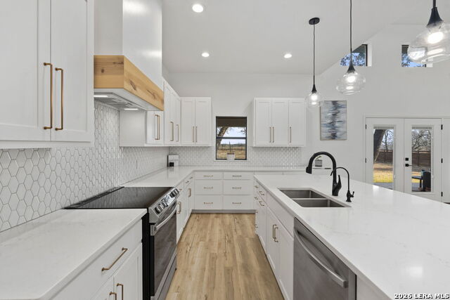 Image 22 of 68 For 200 Oak Fields Dr.,