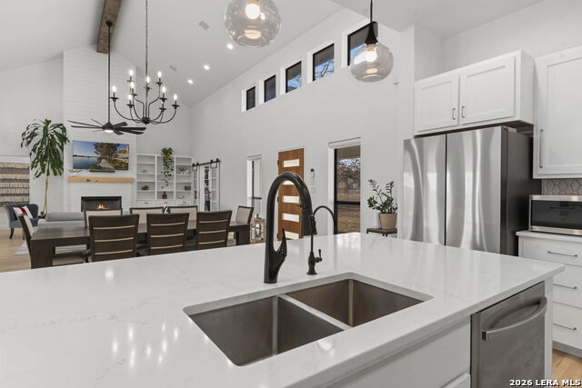 Image 23 of 68 For 200 Oak Fields Dr.,