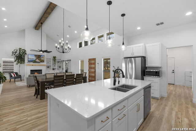 Image 26 of 68 For 200 Oak Fields Dr.,