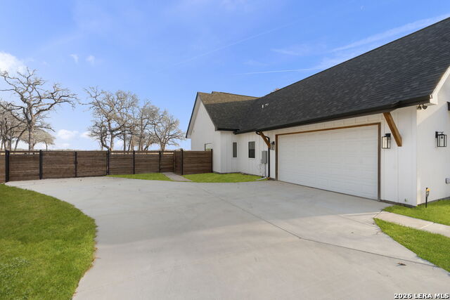 Image 45 of 68 For 200 Oak Fields Dr.,