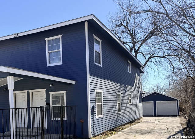 Image 4 of 18 For 1334 Ridgewood W