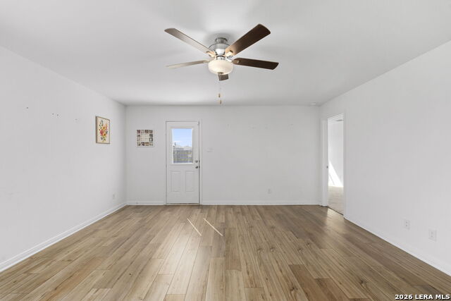 Image 11 of 26 For 12024 Luckey Villa