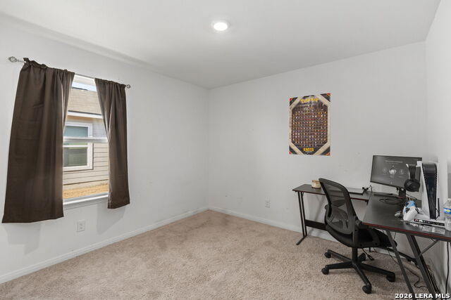 Image 17 of 26 For 12024 Luckey Villa