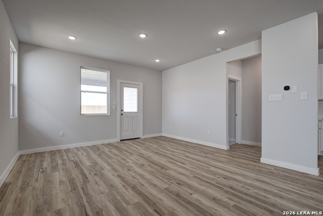 Image 11 of 25 For 9914 Chavaneaux Lndg