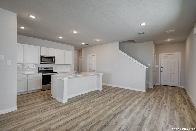 Image 7 of 25 For 9914 Chavaneaux Lndg