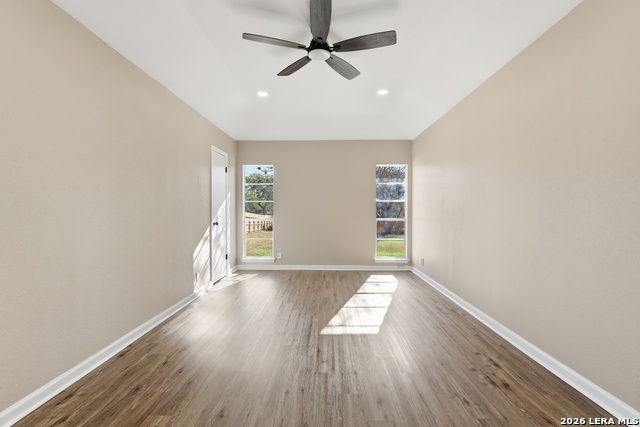 Image 15 of 34 For 9534 Chelmsford