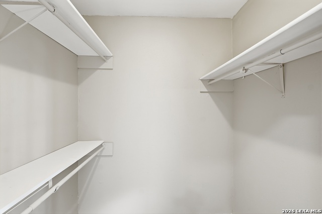 Image 19 of 34 For 9534 Chelmsford