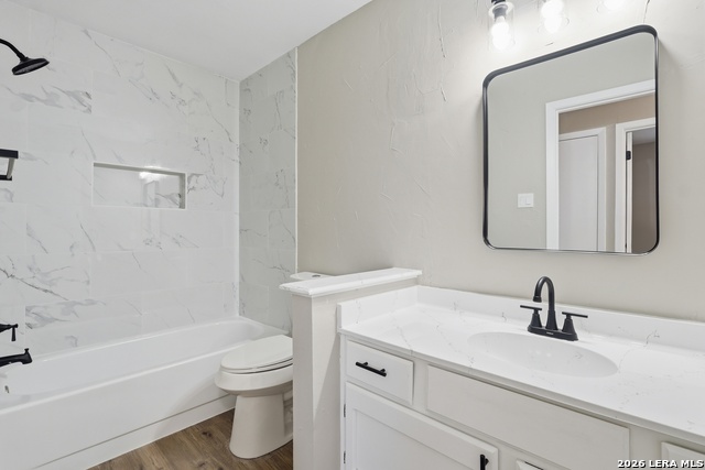 Image 25 of 34 For 9534 Chelmsford