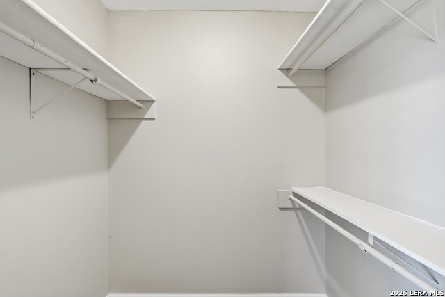 Image 28 of 34 For 9534 Chelmsford