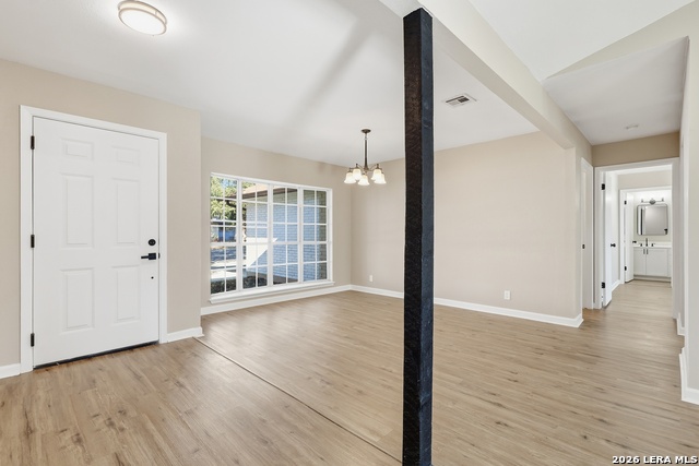 Image 4 of 34 For 9534 Chelmsford