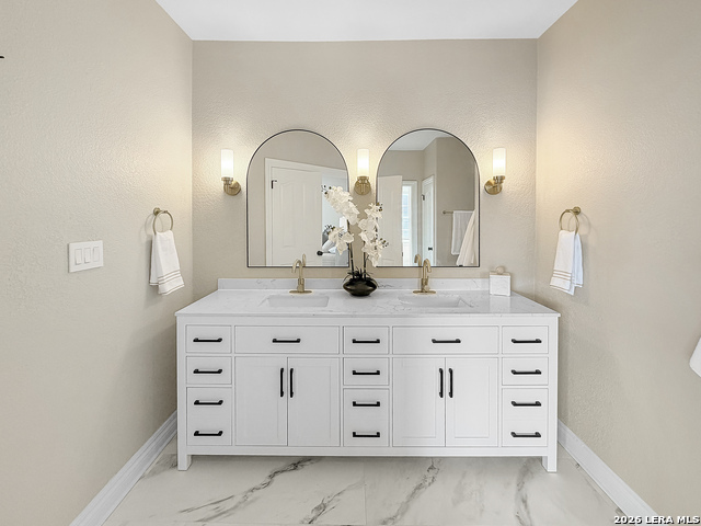 Image 21 of 50 For 403 Vista Ridge E