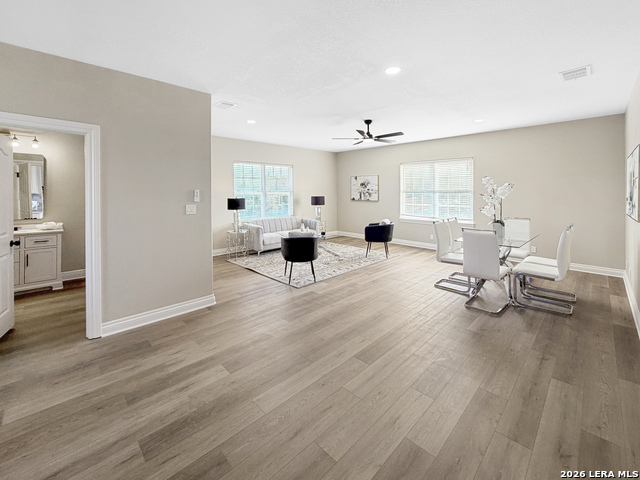 Image 33 of 50 For 403 Vista Ridge E