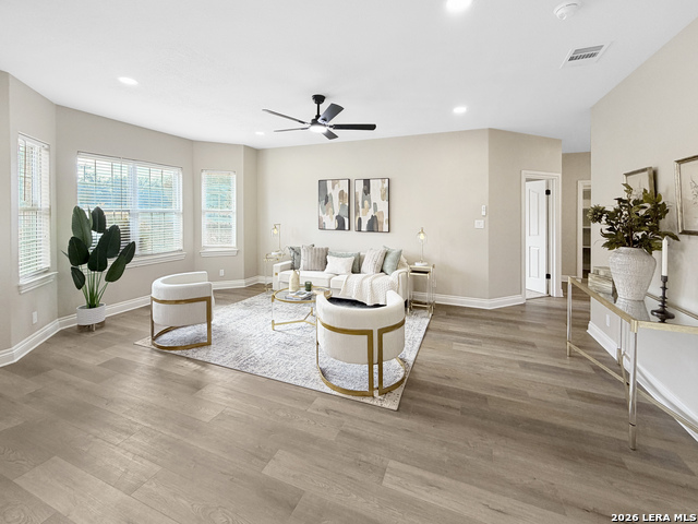 Image 4 of 50 For 403 Vista Ridge E