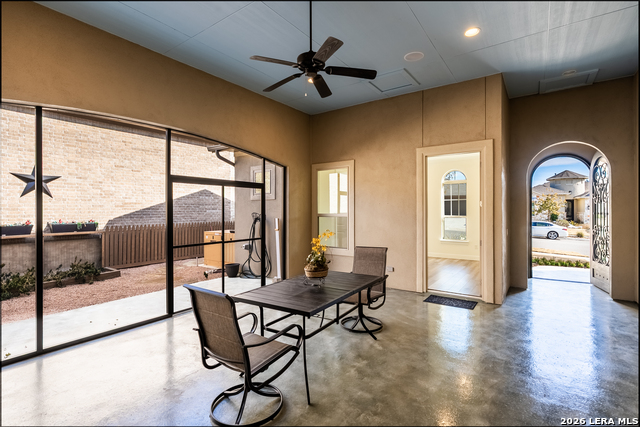 Image 7 of 45 For 106 Cinnamon Creek