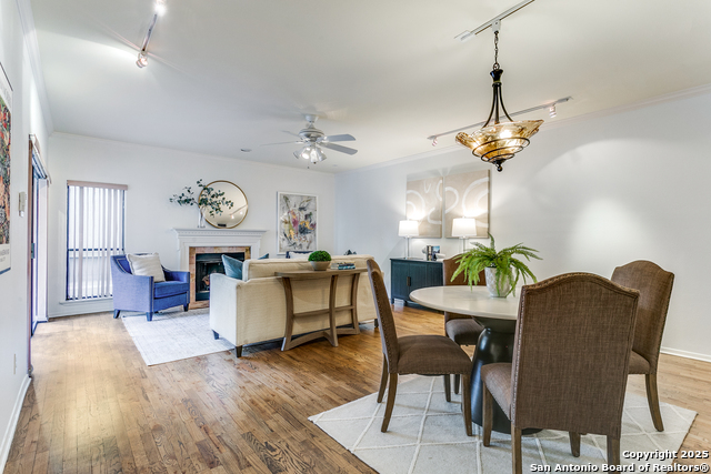 Image 7 of 26 For 1022 Navarro  306