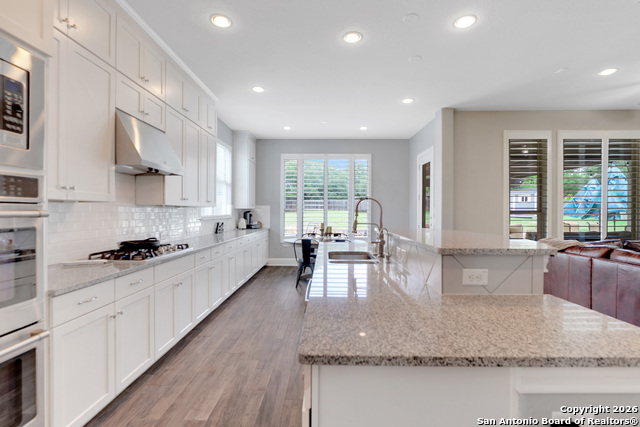 Image 11 of 40 For 28906 Balcones Crk