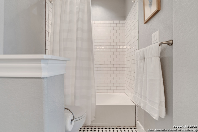 Image 28 of 40 For 28906 Balcones Crk