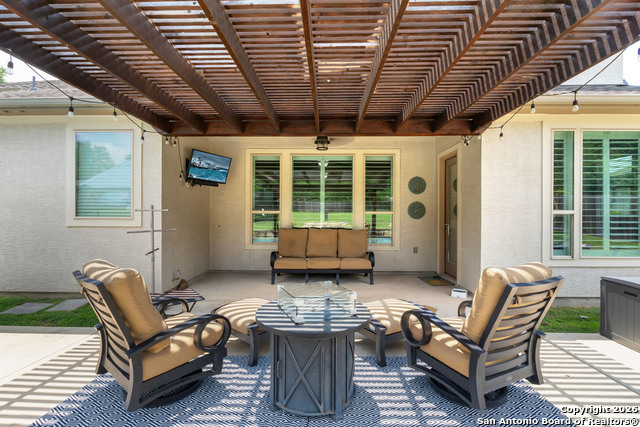 Image 34 of 40 For 28906 Balcones Crk