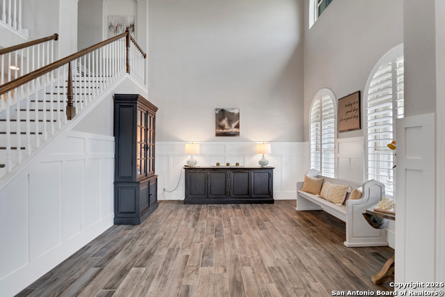 Image 5 of 40 For 28906 Balcones Crk