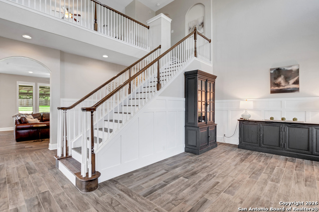 Image 6 of 40 For 28906 Balcones Crk