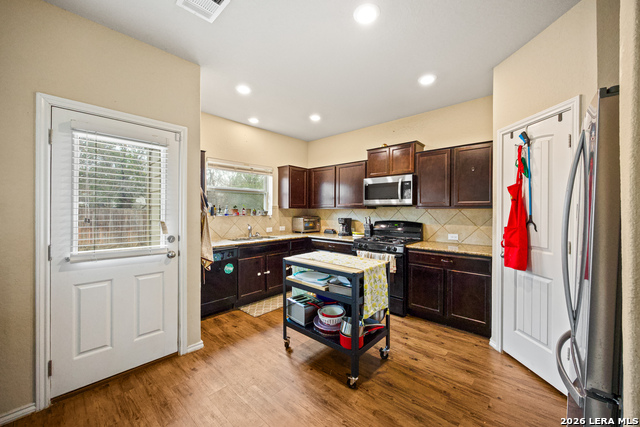 Image 11 of 30 For 1918 Marbach Woods