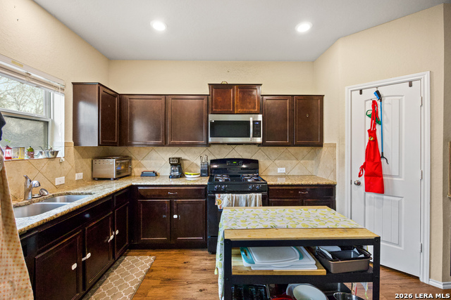 Image 8 of 30 For 1918 Marbach Woods