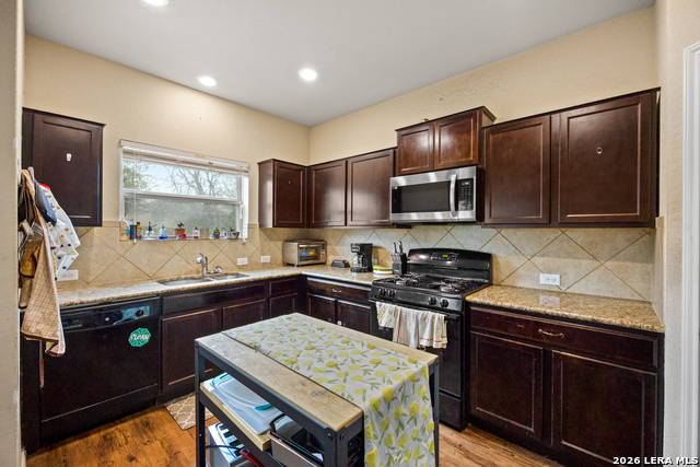 Image 9 of 30 For 1918 Marbach Woods