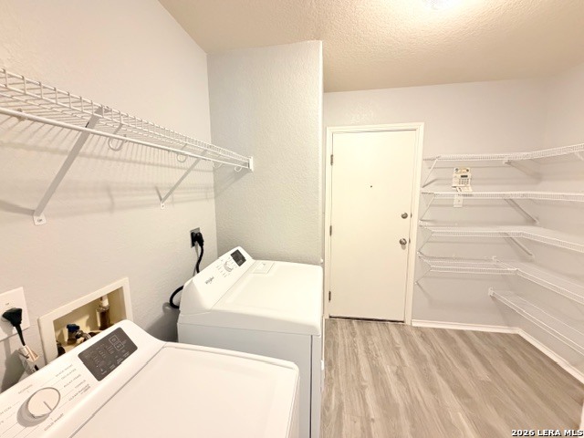 Image 10 of 21 For 819 Antler Post