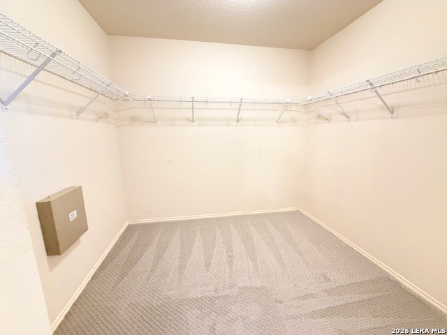 Image 15 of 21 For 819 Antler Post