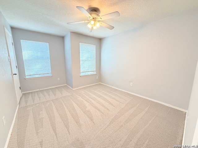 Image 16 of 21 For 819 Antler Post