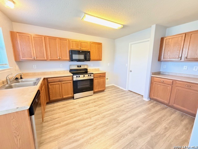 Image 9 of 21 For 819 Antler Post