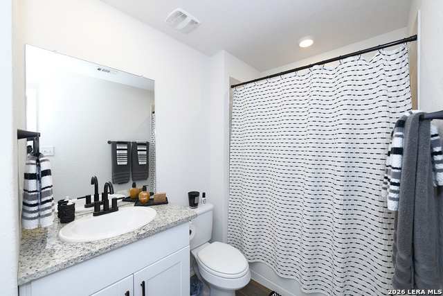 Image 18 of 29 For 14002 Kenyte Row