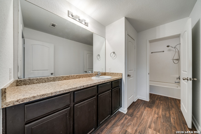 Image 20 of 22 For 6002 Southern Vista