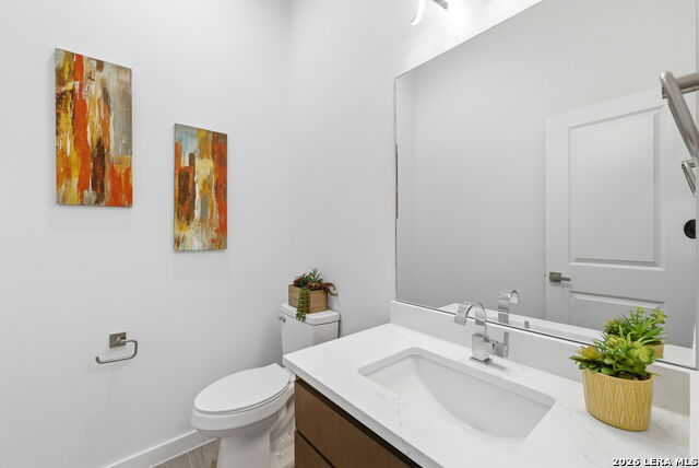 Image 30 of 43 For 7801 Yellow Bark