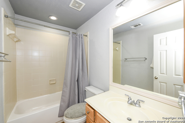 Image 34 of 52 For 14 Gazelle Fld