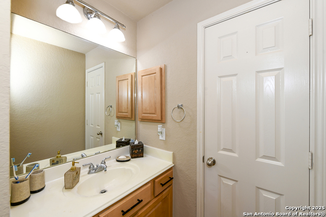 Image 36 of 52 For 14 Gazelle Fld