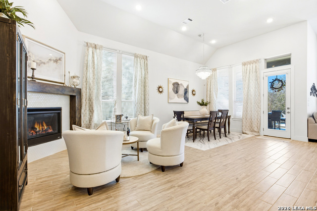 Image 11 of 62 For 26611 Marni Pl